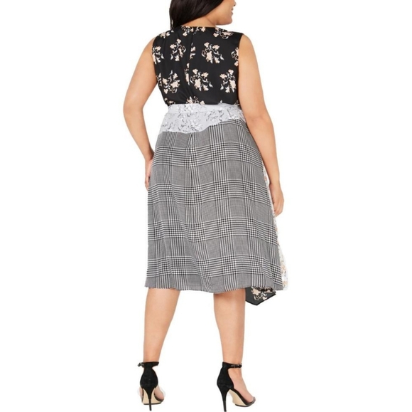 Nwt Calvin Klein Womens B/W Floral V-Neck Belted Midi Dress Plus 16w - Picture 2 of 3